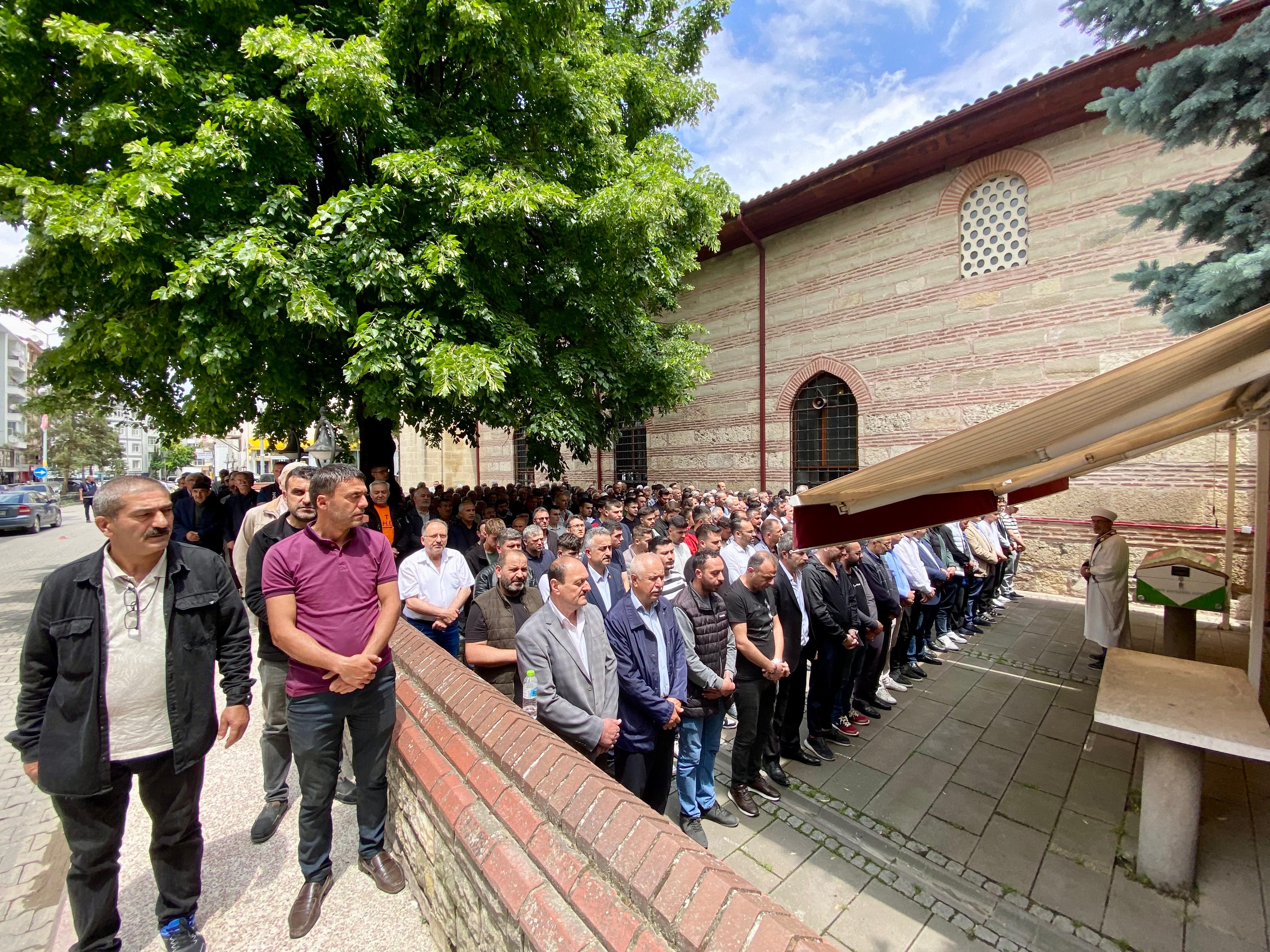 Huriye Akdoğan 2