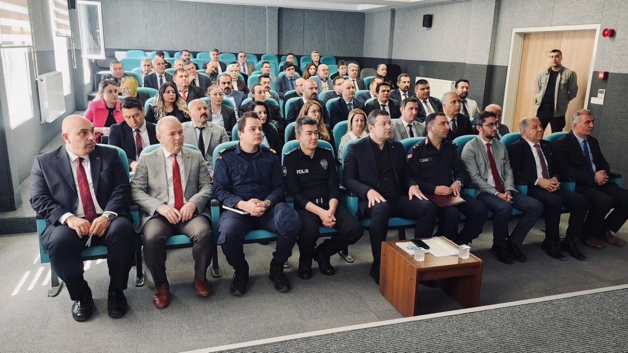 İnebolu’da Kamu Binalarında Yangın Güvenliği Masaya Yatırıldı (3)