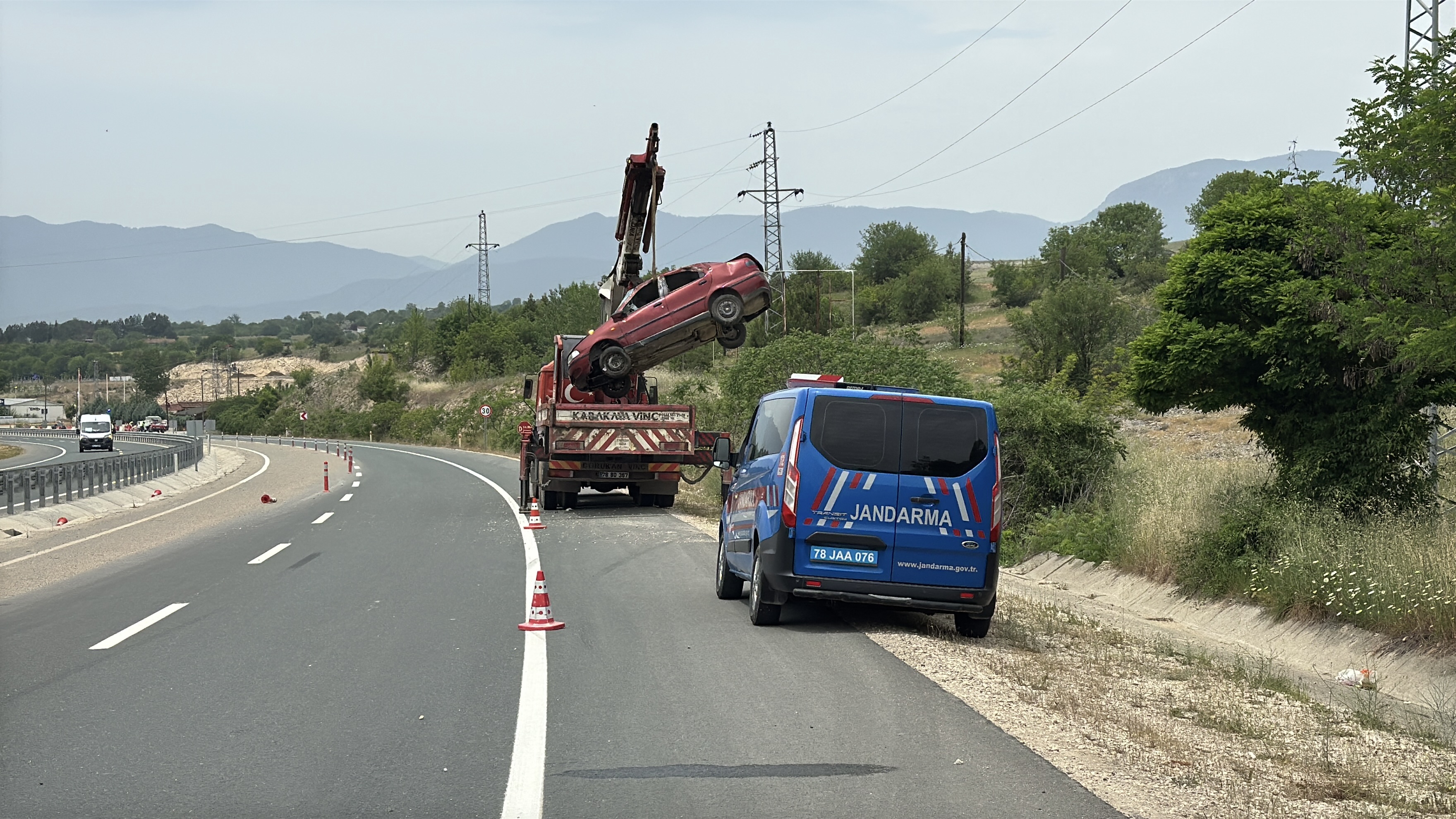 Karabük Kastamonu Yolunda Kaza! İki Ayrı Kaza Meydana Geldi 1'I Çocuk 5 Yaralı! 3