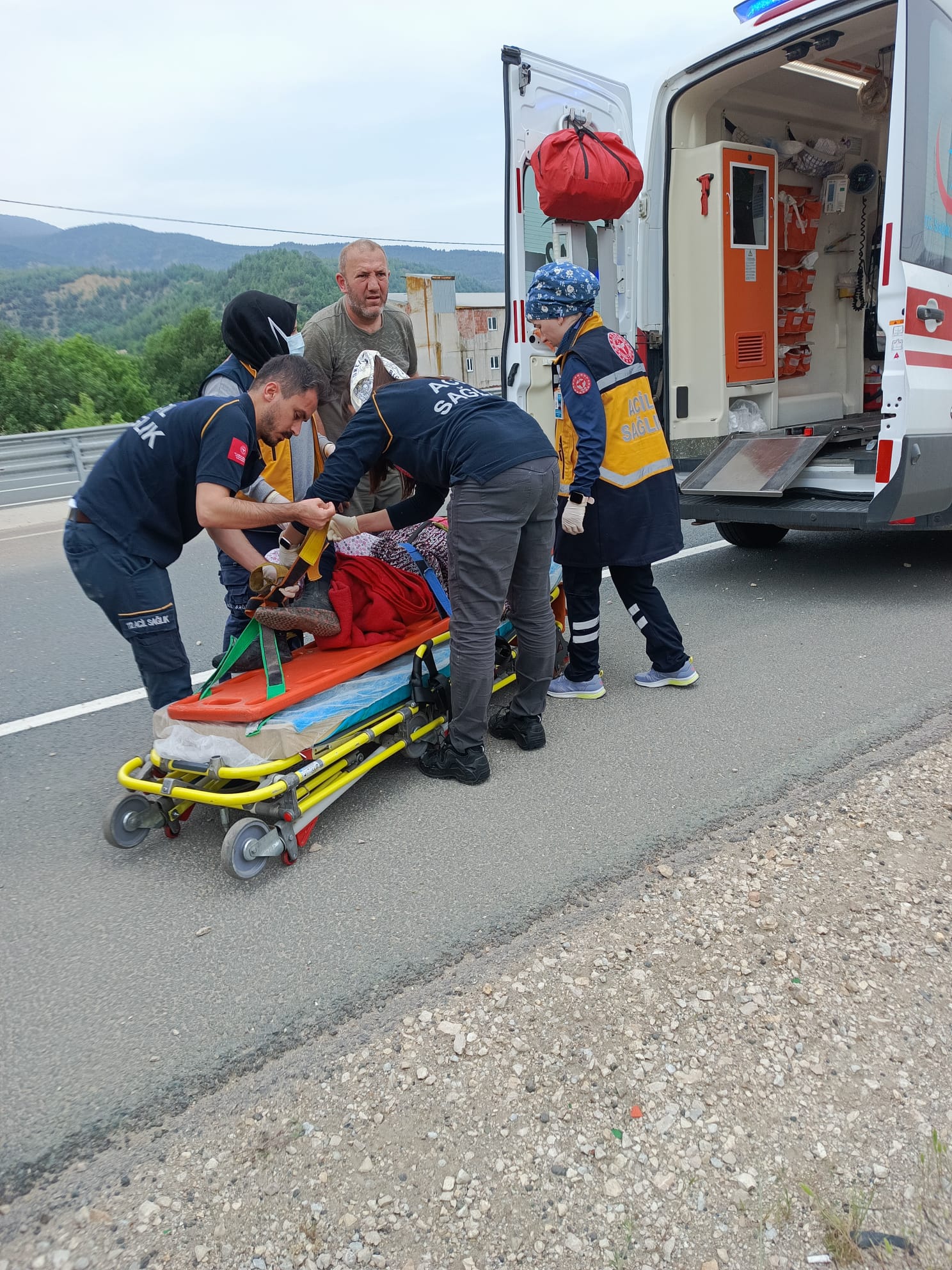Karabük Kastamonu Yolunda Kaza! İki Ayrı Kaza Meydana Geldi 1'I Çocuk 5 Yaralı! 5