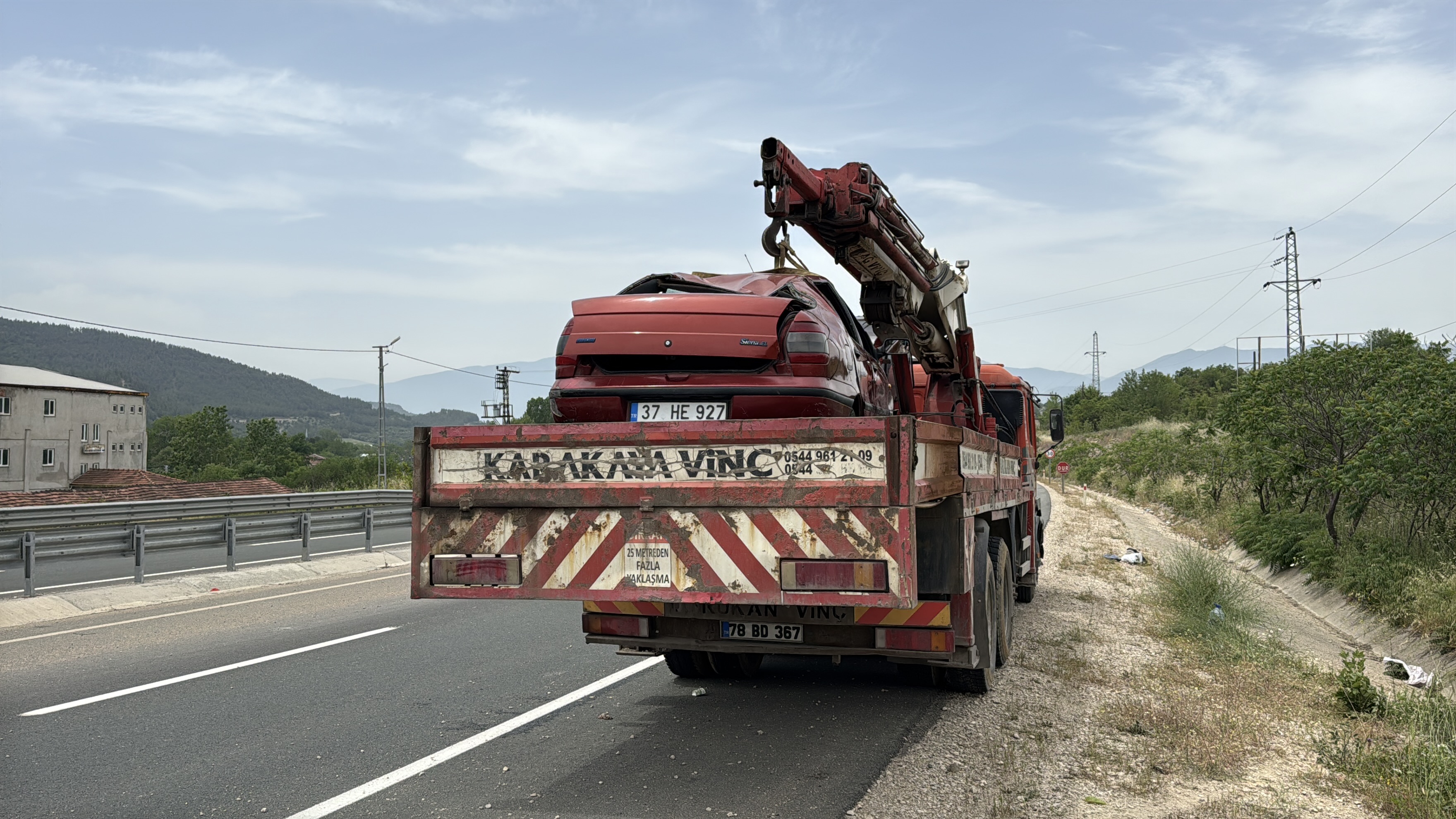 Karabük Kastamonu Yolunda Kaza! İki Ayrı Kaza Meydana Geldi 1'I Çocuk 5 Yaralı!