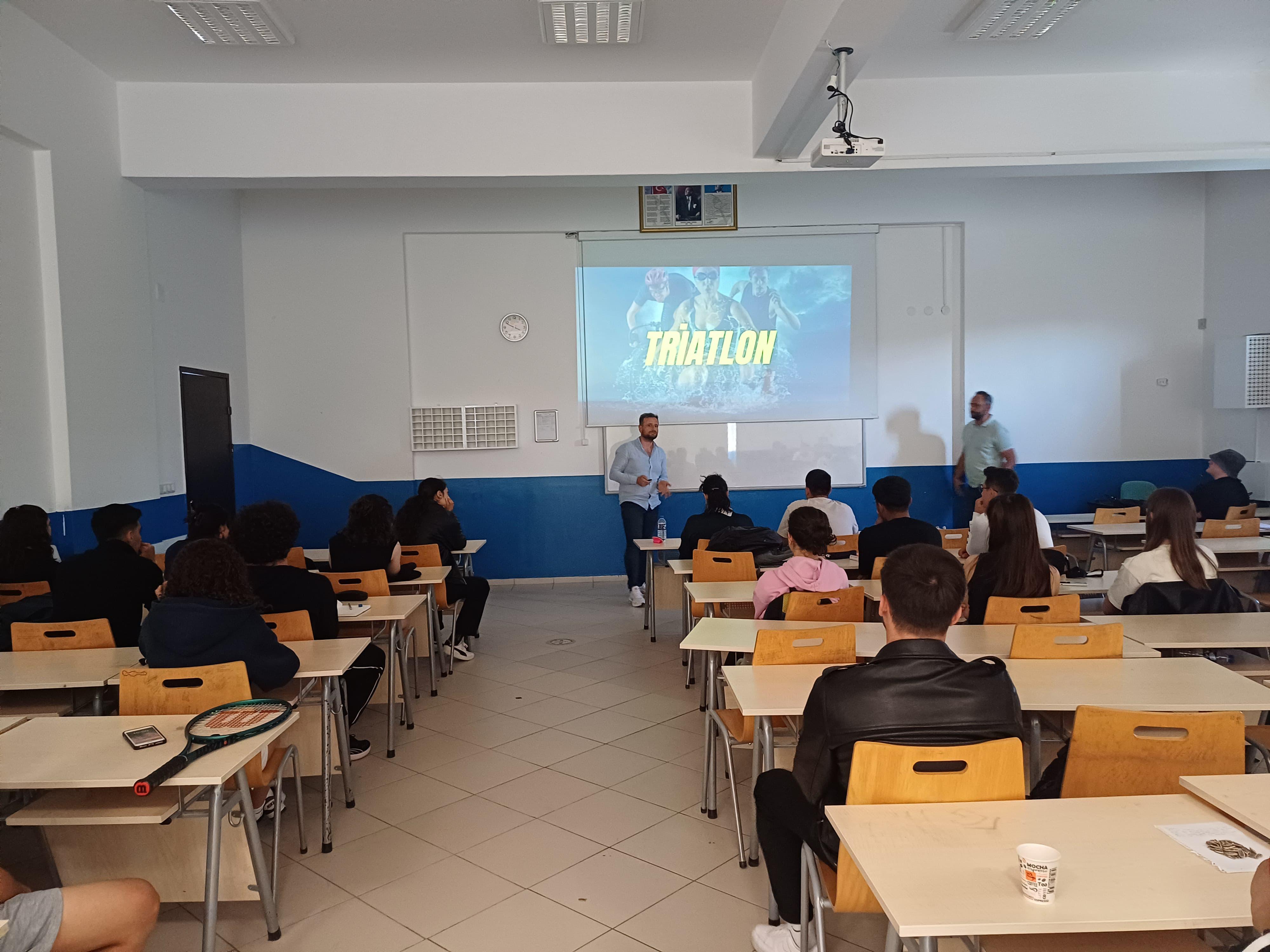 Kastamonu Üniversitesi'nde Triatlona Akademik Destek! 3