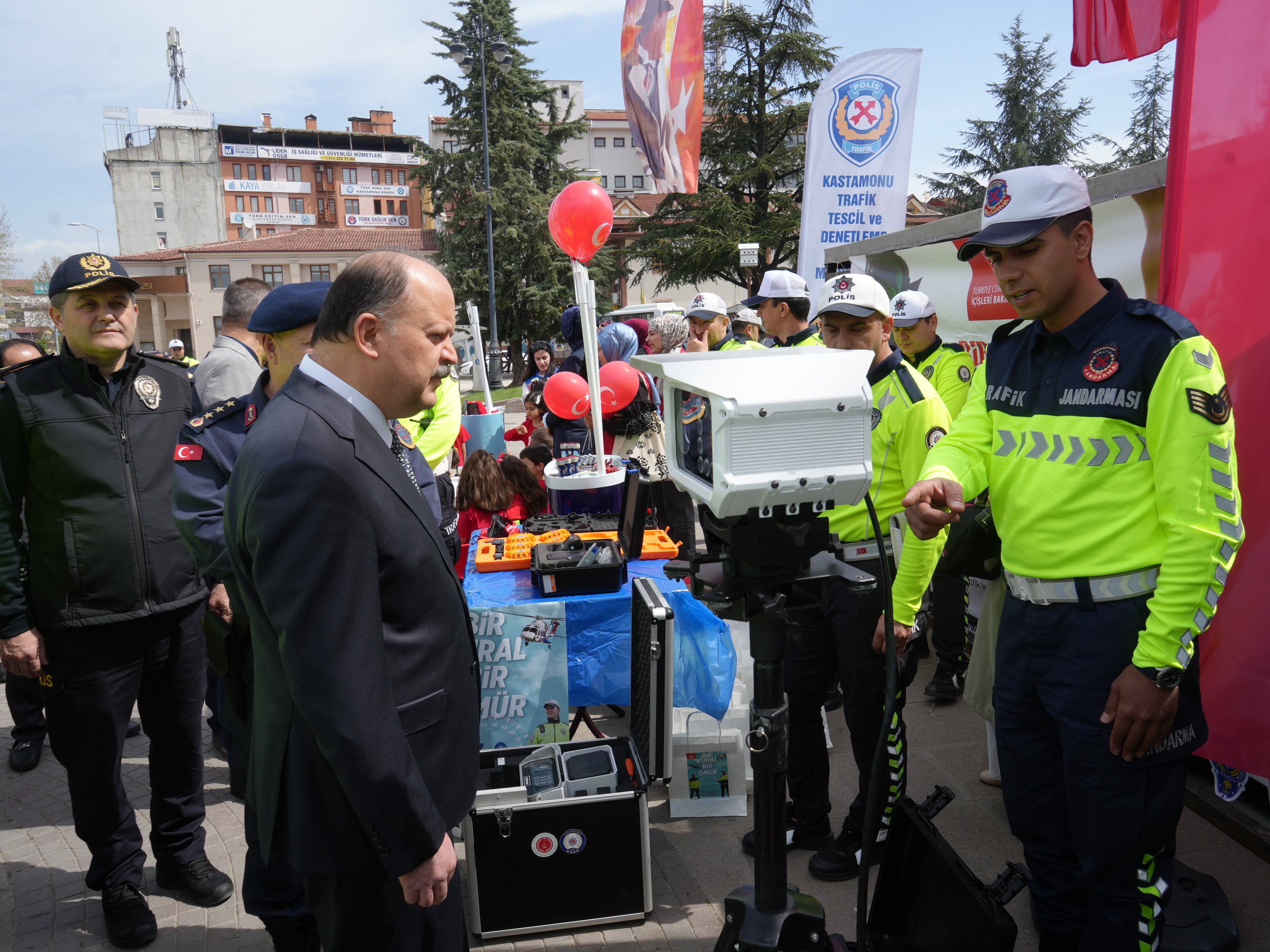 Kastamonu Valisi Dallı'dan Uyarı 'Kasksız Trafiğe Çıkmayın' 1