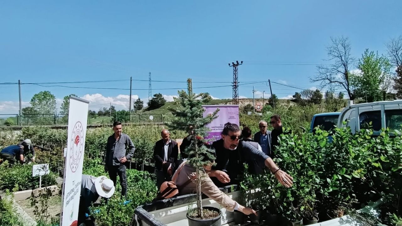 Kastamonu’da Aronya Üretimine Büyük Destek 1310 Fidan Dağıtıldı (1)