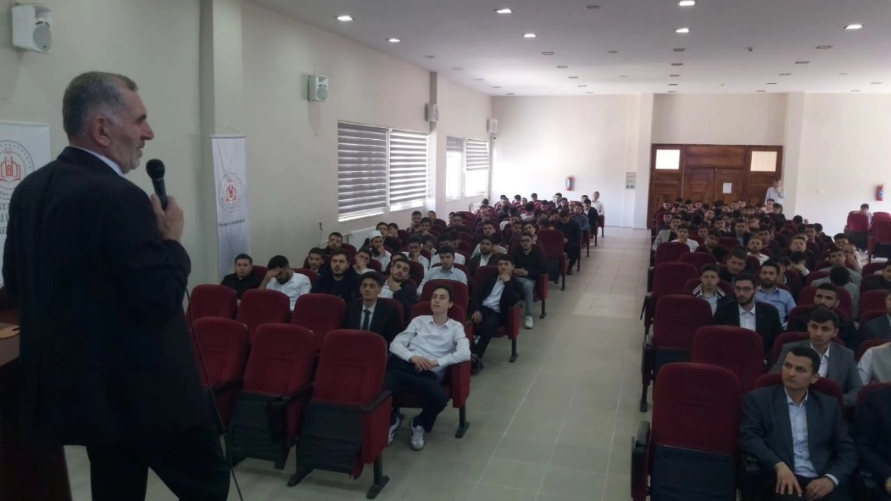 Kastamonu’da ‘Baba Okulu Semineri’ Düzenlendi (1)