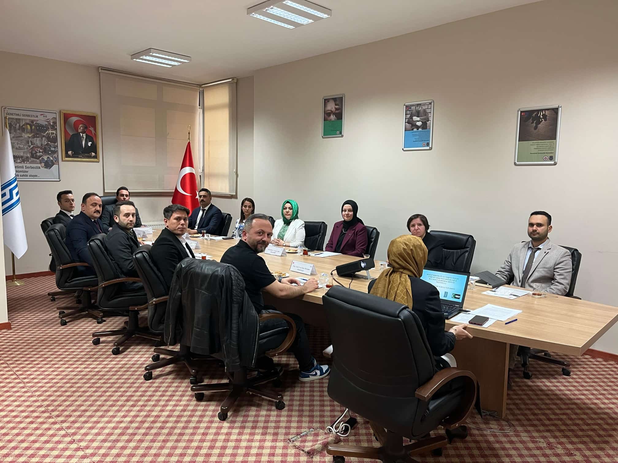 Kastamonu’da Bağımlılıkla Mücadele Masaya Yatırıldı 'Bir Insan Kolay Yetişmiyor' 2