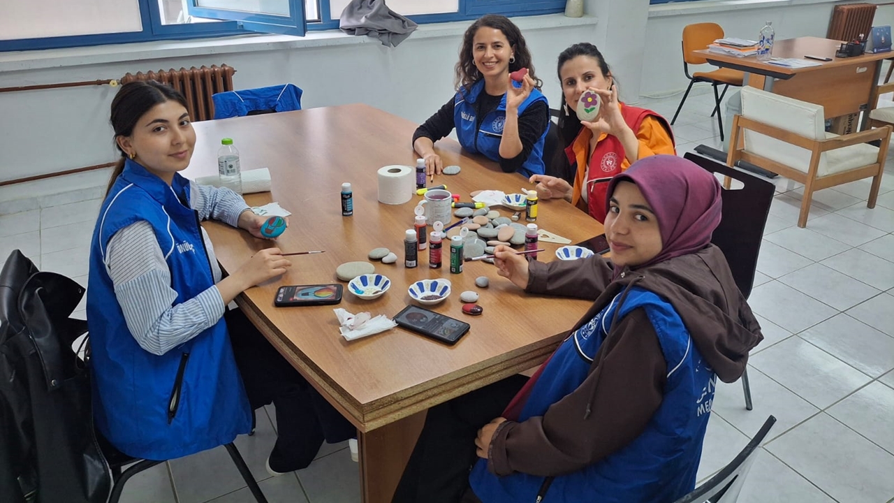 Kastamonu'da Gençlerden Renkli Dokunuş (3)