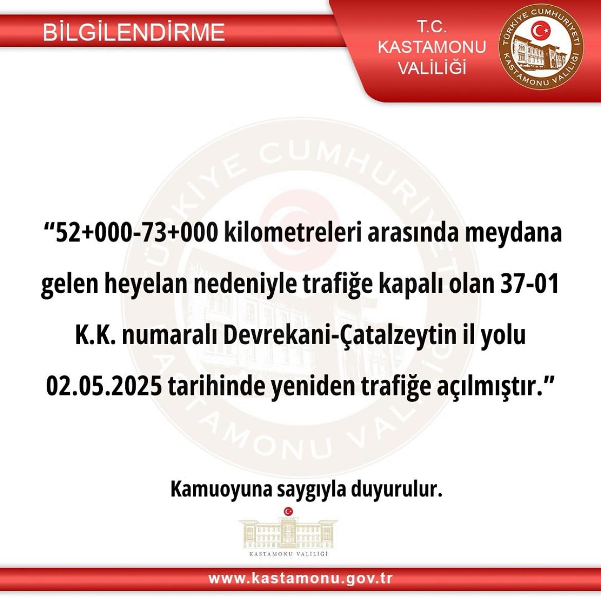 Kastamonu'da Heyelan Sebebiyle Kapalı Olan Yol Yeniden Ulaşıma Açıldı 2