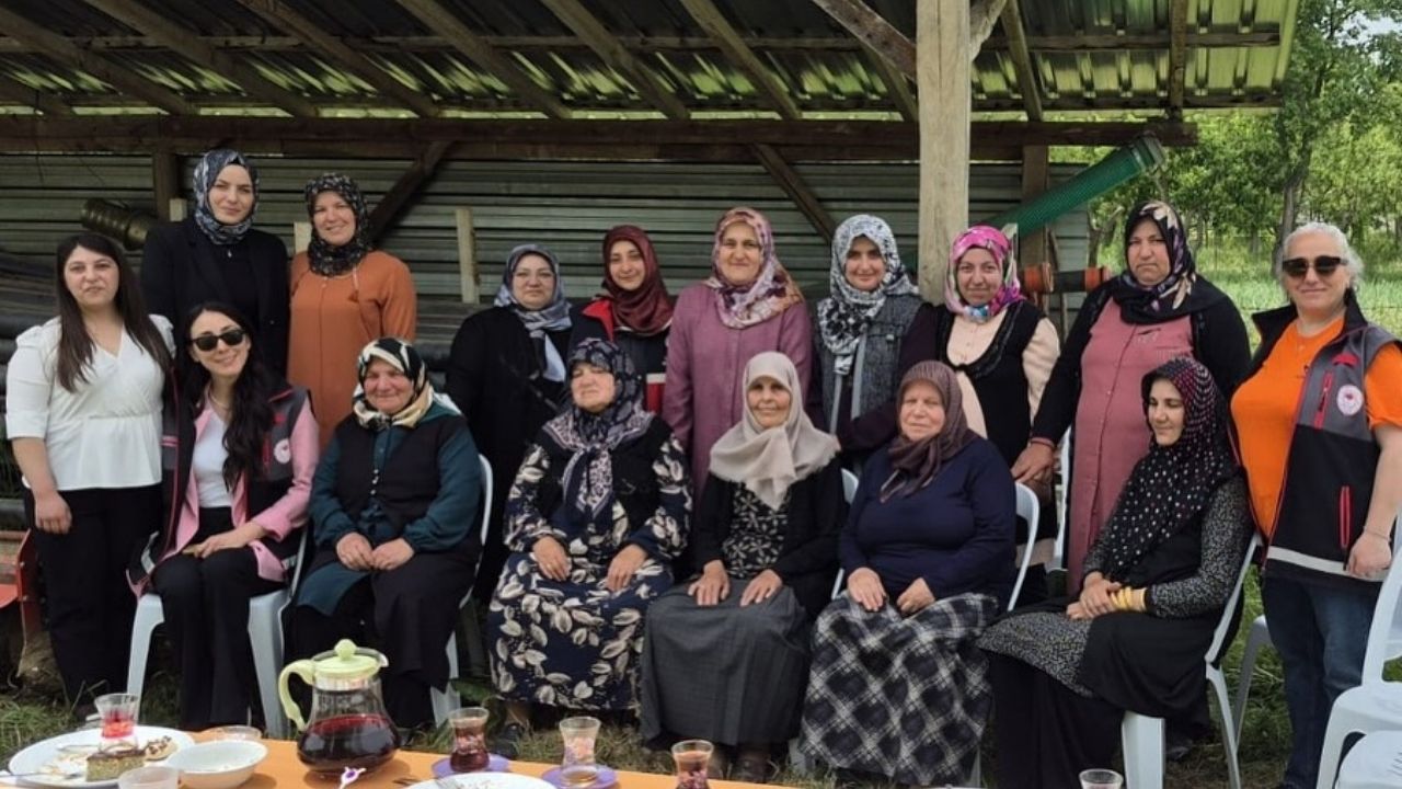 Kastamonu’da Kadın Çiftçilere Tarımsal Eğitim Desteği (3)