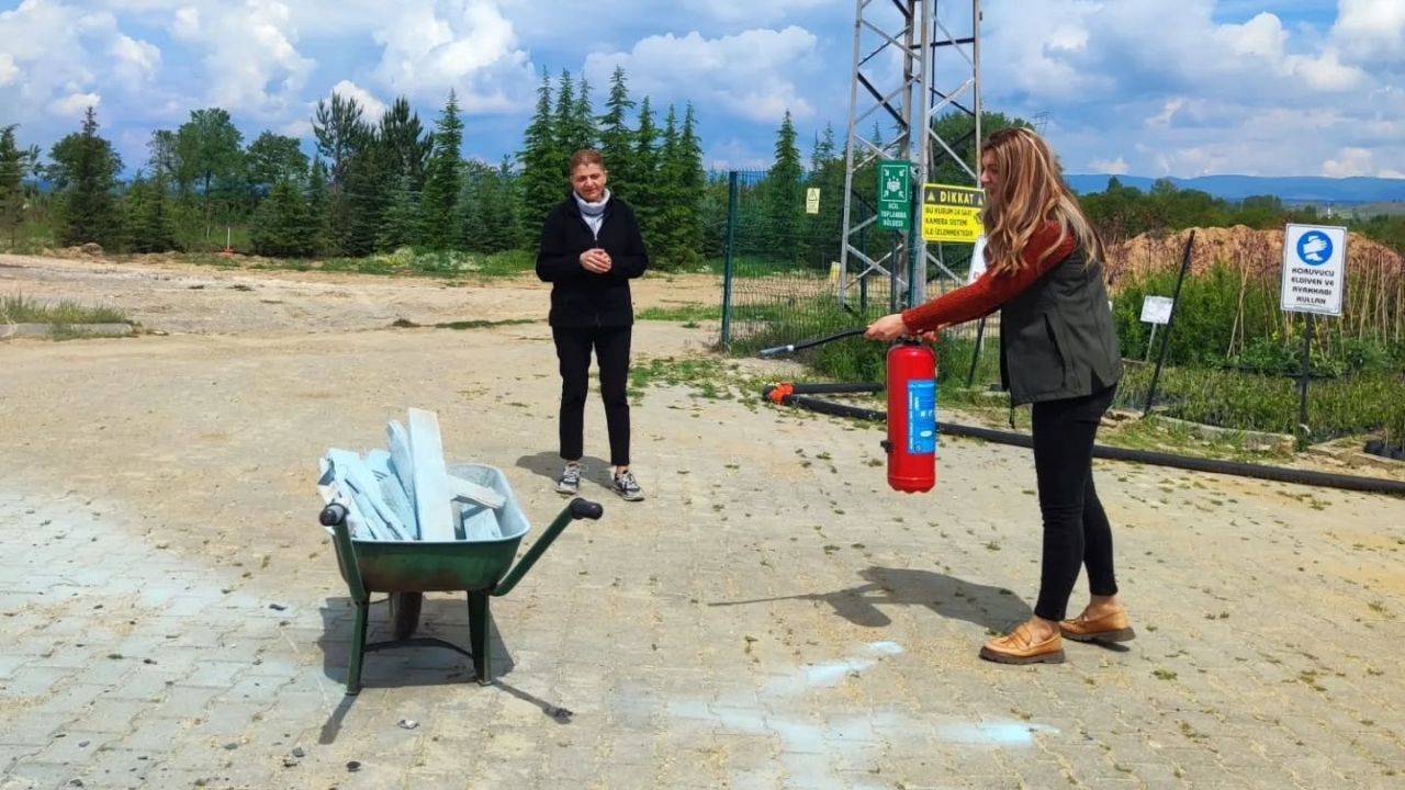 Kastamonu’da Kurum İçi Afet Provası Deprem Ve Yangın Tatbikatı Gerçekleştirildi (2)