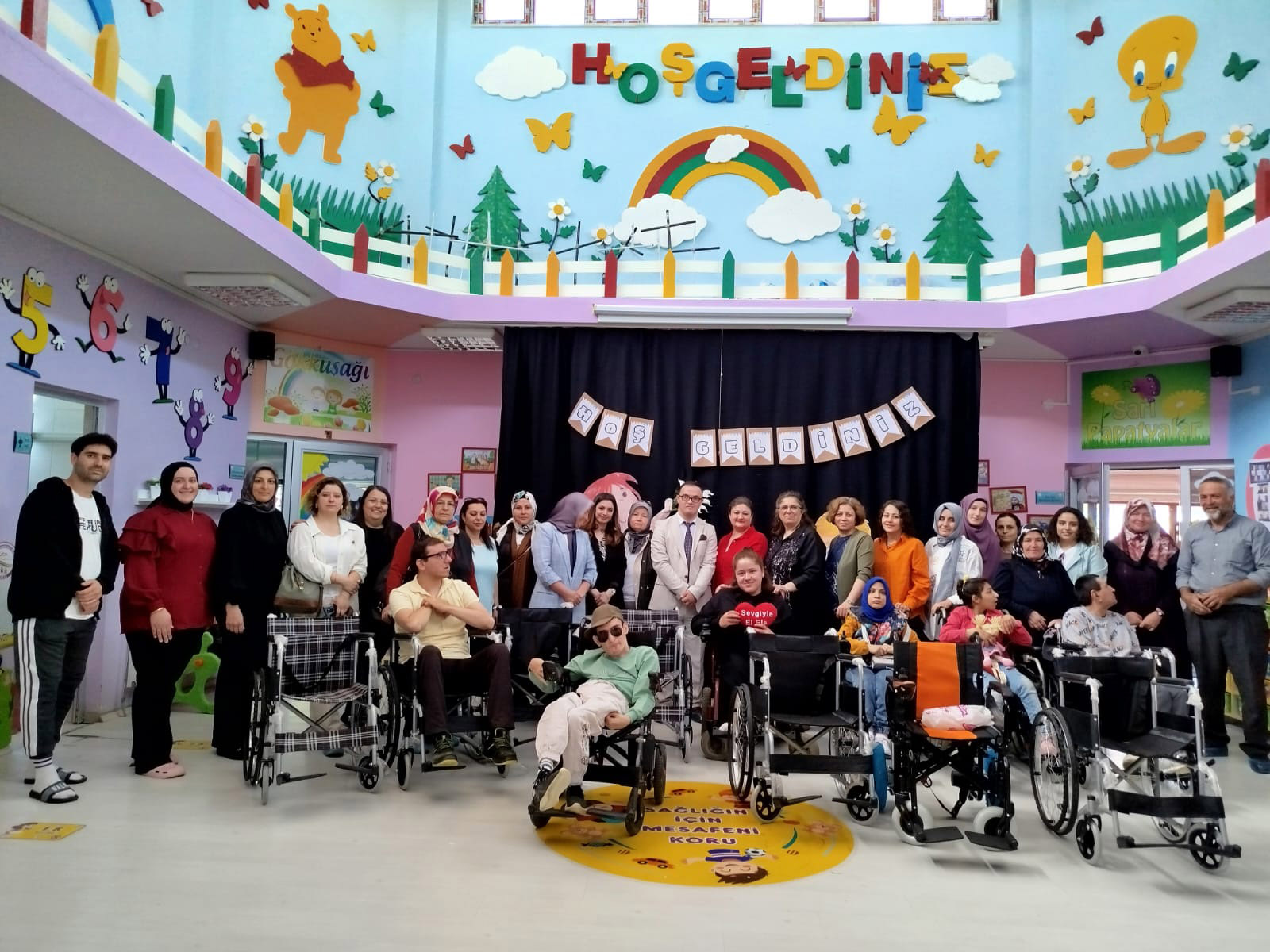 Kastamonu'da Mink Öğrenciler Harçlıklarıyla Özel Bireylere Umut Oldu! 1