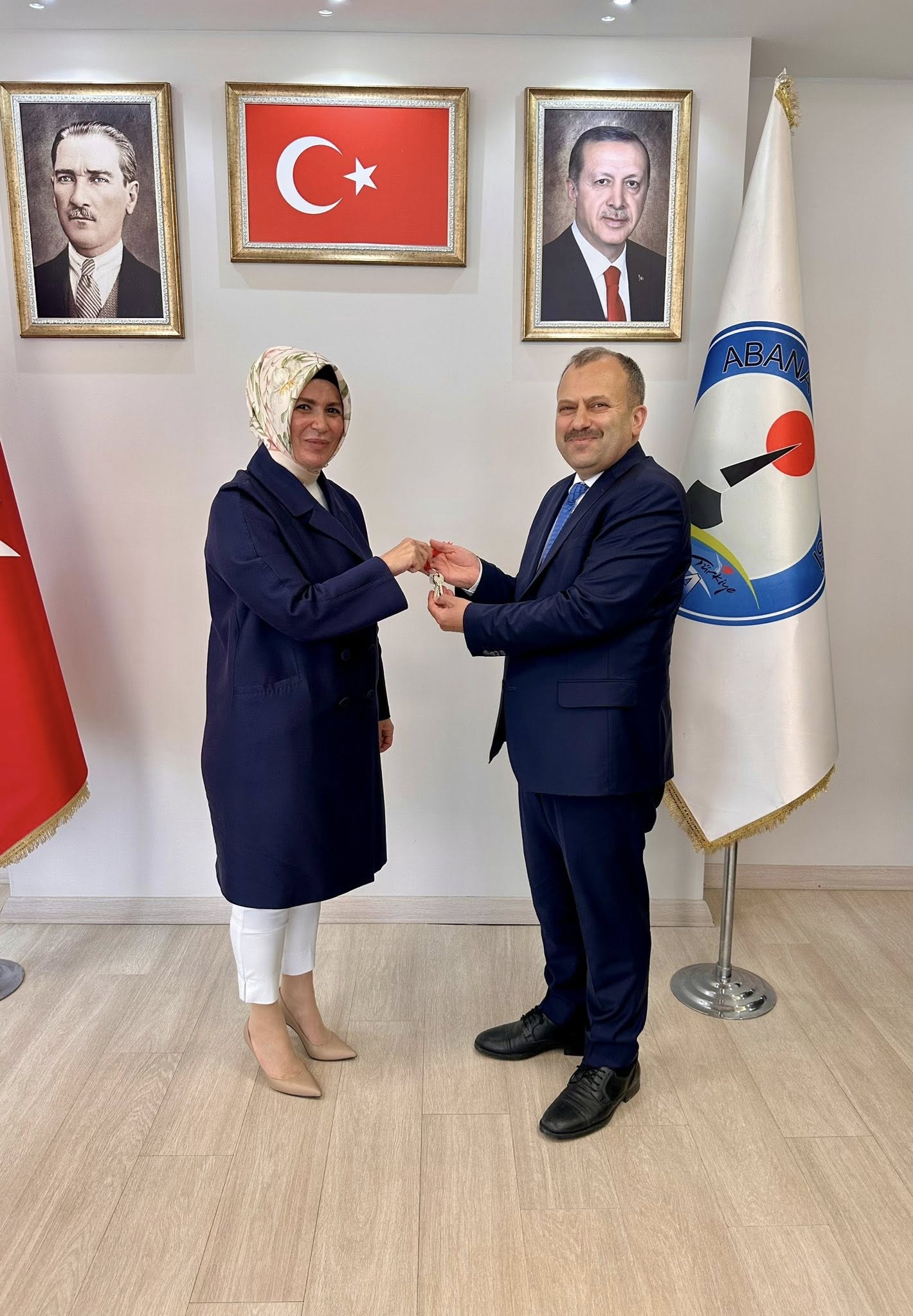 Kastamonu'da Toki̇ Anahtar Teslimi Yapıldı 20 Konut, 13 Iş Yeri Teslim Edildi! 12