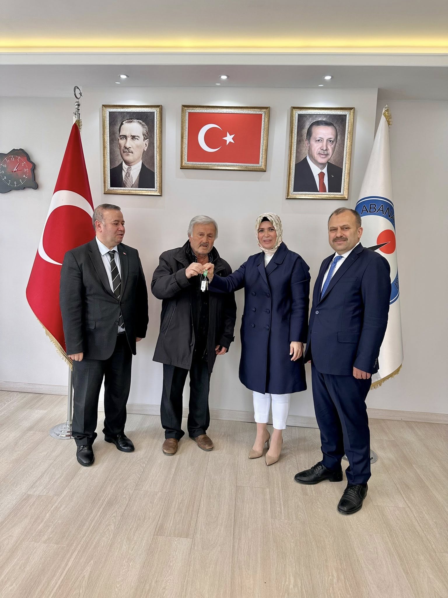 Kastamonu'da Toki̇ Anahtar Teslimi Yapıldı 20 Konut, 13 Iş Yeri Teslim Edildi! 8