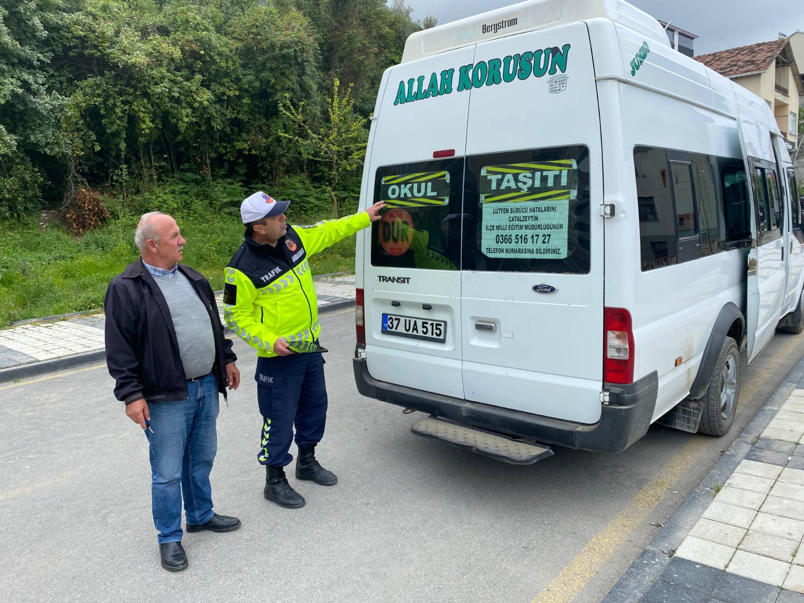 Kastamonu'da Trafik Jandarması'ndan Okul Servislerine Sıkı Denetim! 2