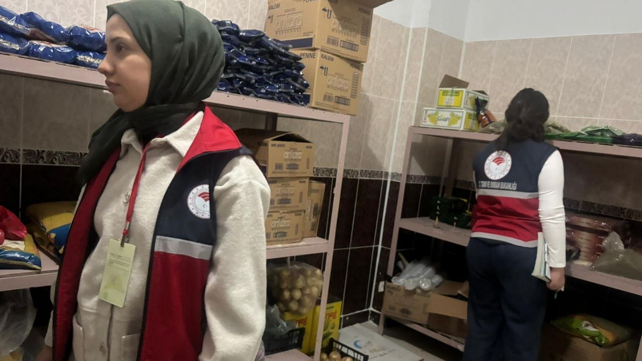 Kastamonu’nun Ilçesinde Okul Kantinlerine Yakın Takip (3)