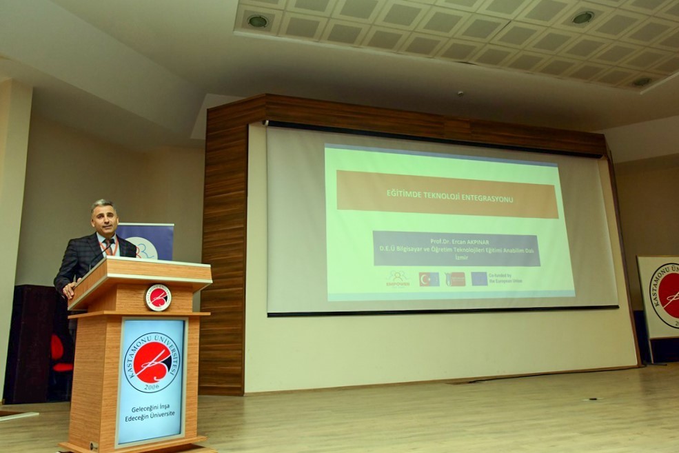 Kü'de Dijital Yerlilik Konferansı Yapıldı 1