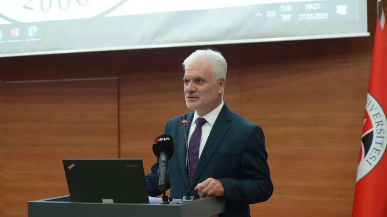 Kü’de Ulusal İklim Vizyonu Zirvesi Gençler Ve Bilim Dünyası Gelecek İçin Bir Araya Geldi (2)