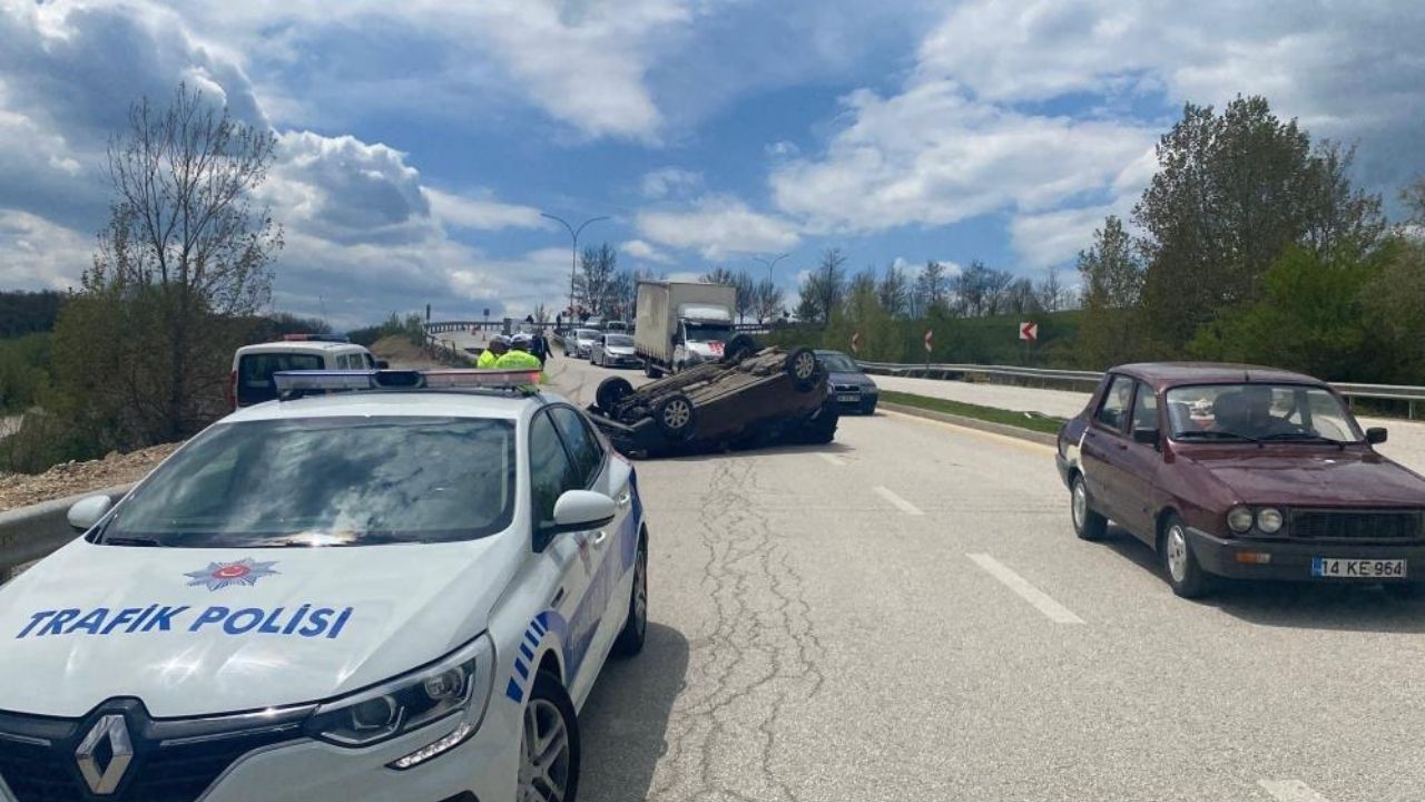 Mucizevi Kurtuluş Takla Atan Otomobilden Sağ Çıktı (3)