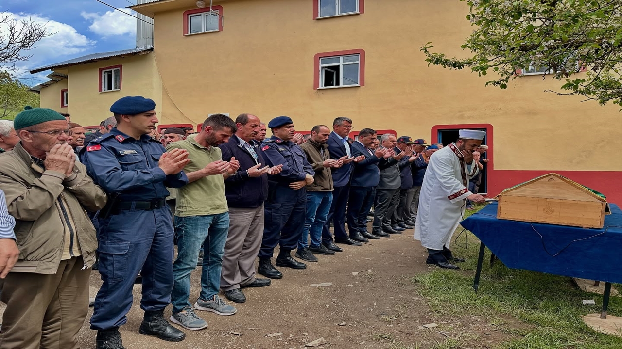 Şehit Babası Cenaze (4)