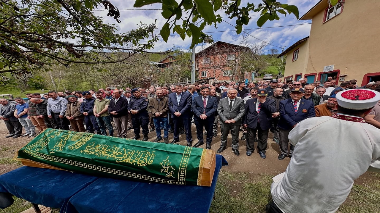 Şehit Babası Cenaze (6)