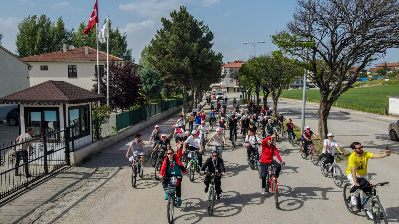 Taşköprü’de 19 Mayıs’a Özel Bisiklet Turu Gençler Pedallara Bayram İçin Bastı (12)