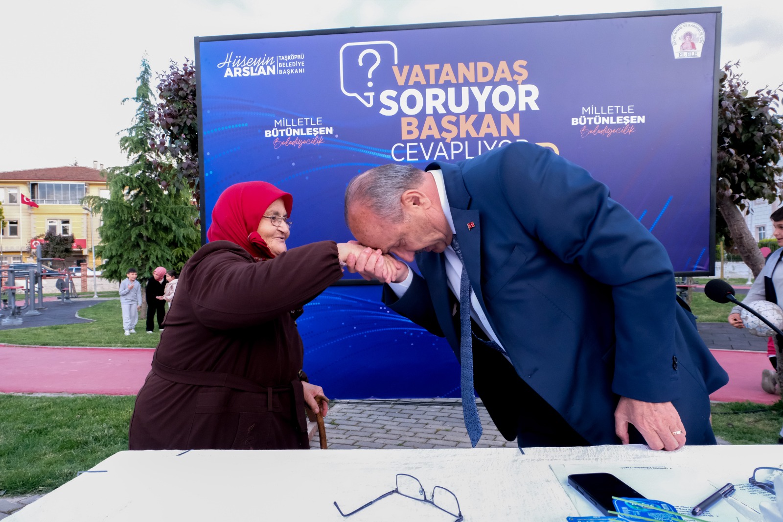 Taşköprü'de “Vatandaş Soruyor, Başkan Cevaplıyor” Etkinliği Yoğun İlgi Gördü 15