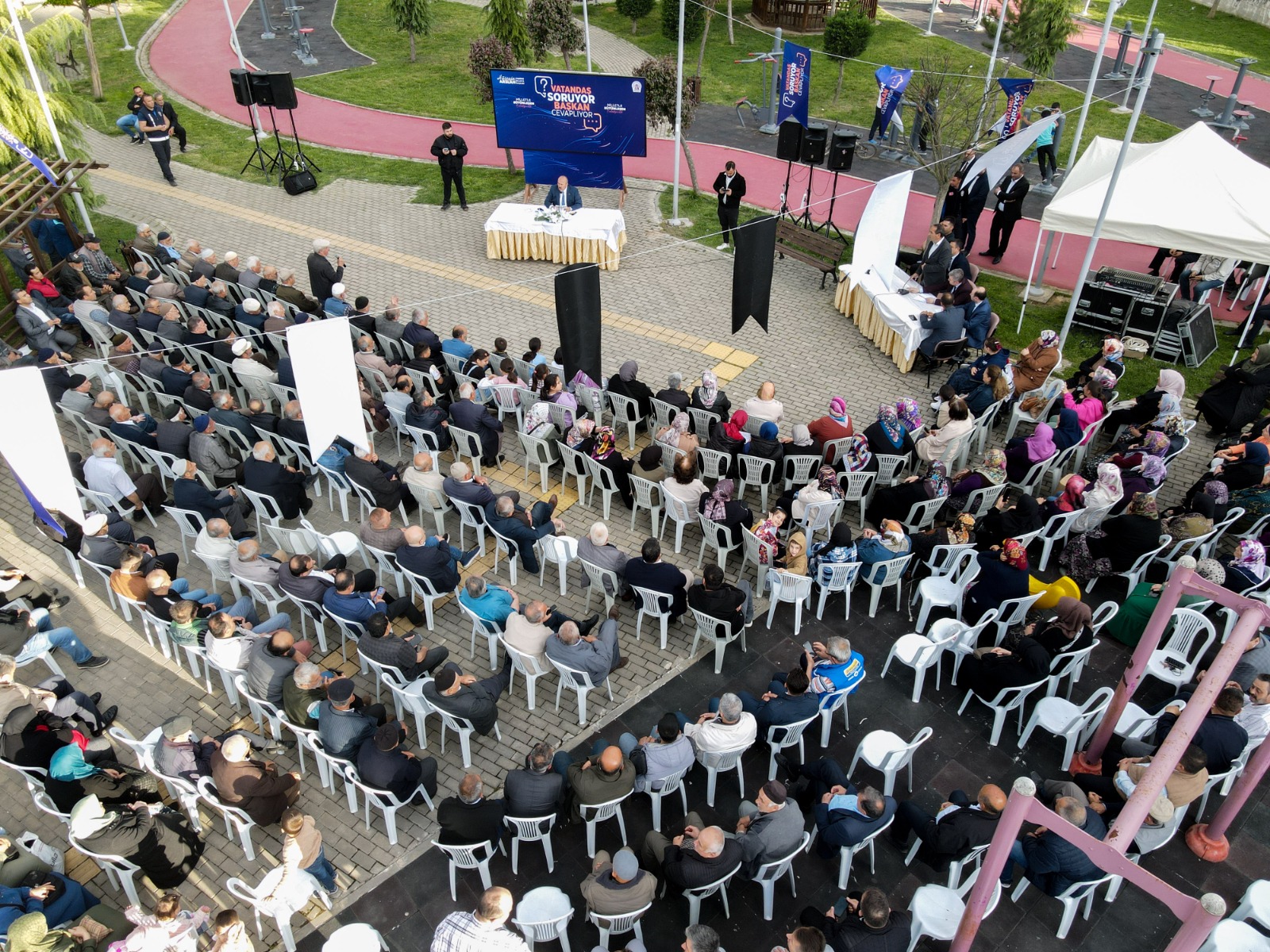 Taşköprü'de “Vatandaş Soruyor, Başkan Cevaplıyor” Etkinliği Yoğun İlgi Gördü 16
