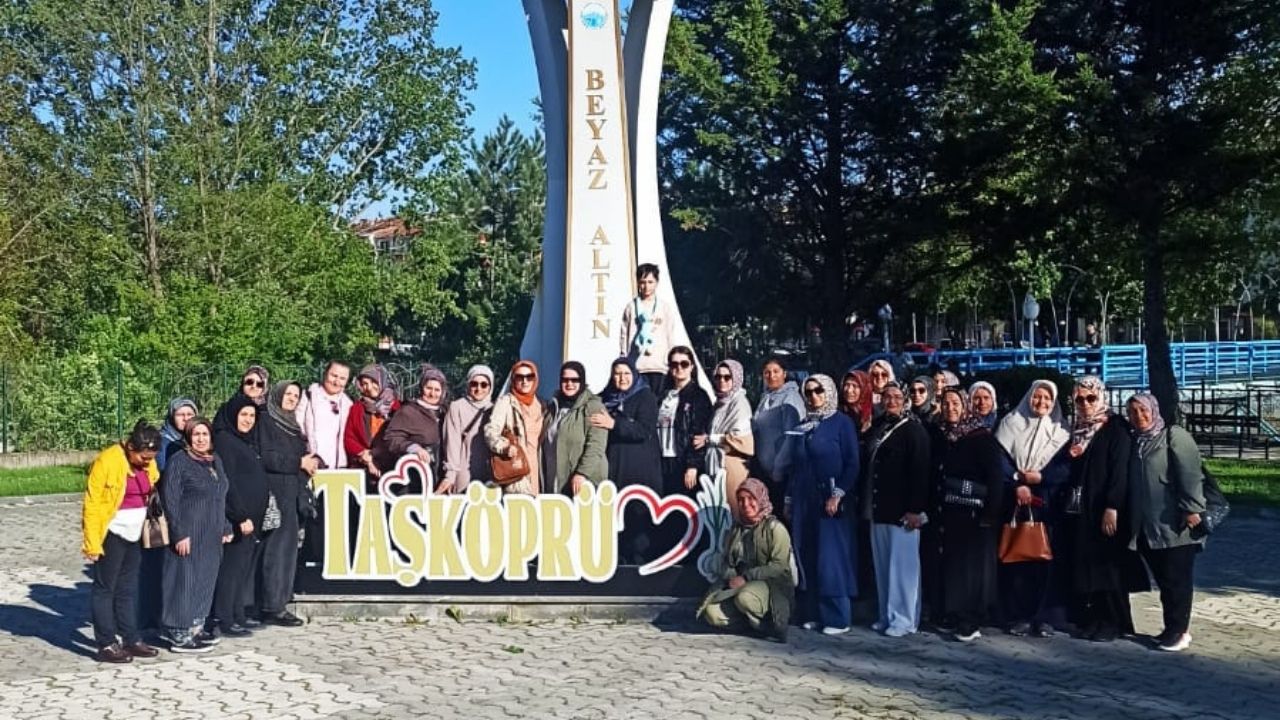 Taşköprü’de Zamana Yolculuk Etimesgut Kadın Kuran Kursu Kastamonu’yu Keşfetti (2)