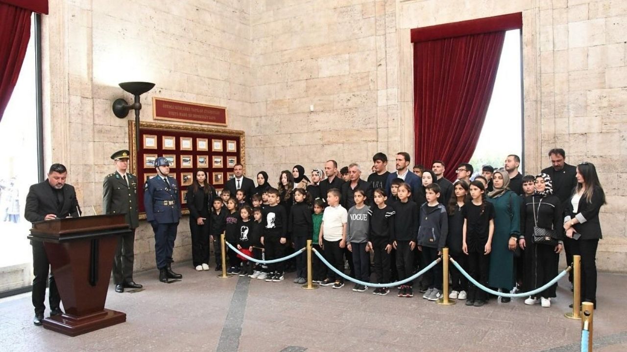 Taşköprülü Öğrenciler Atatürk’ün Huzurunda (6)