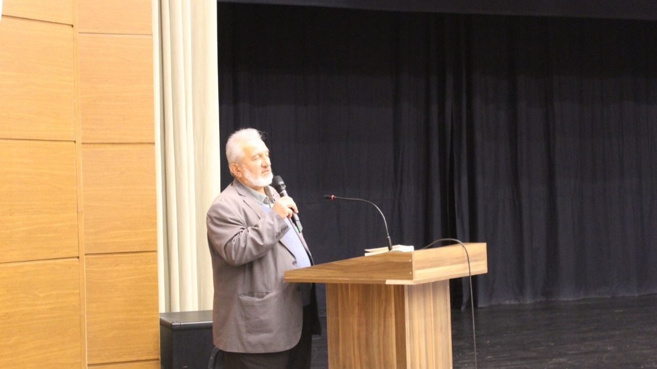 Taşköprülü Şair Yazar Ali Korkmaz Din Görevlilerine Yeni Kitabını Tanıttı (4)