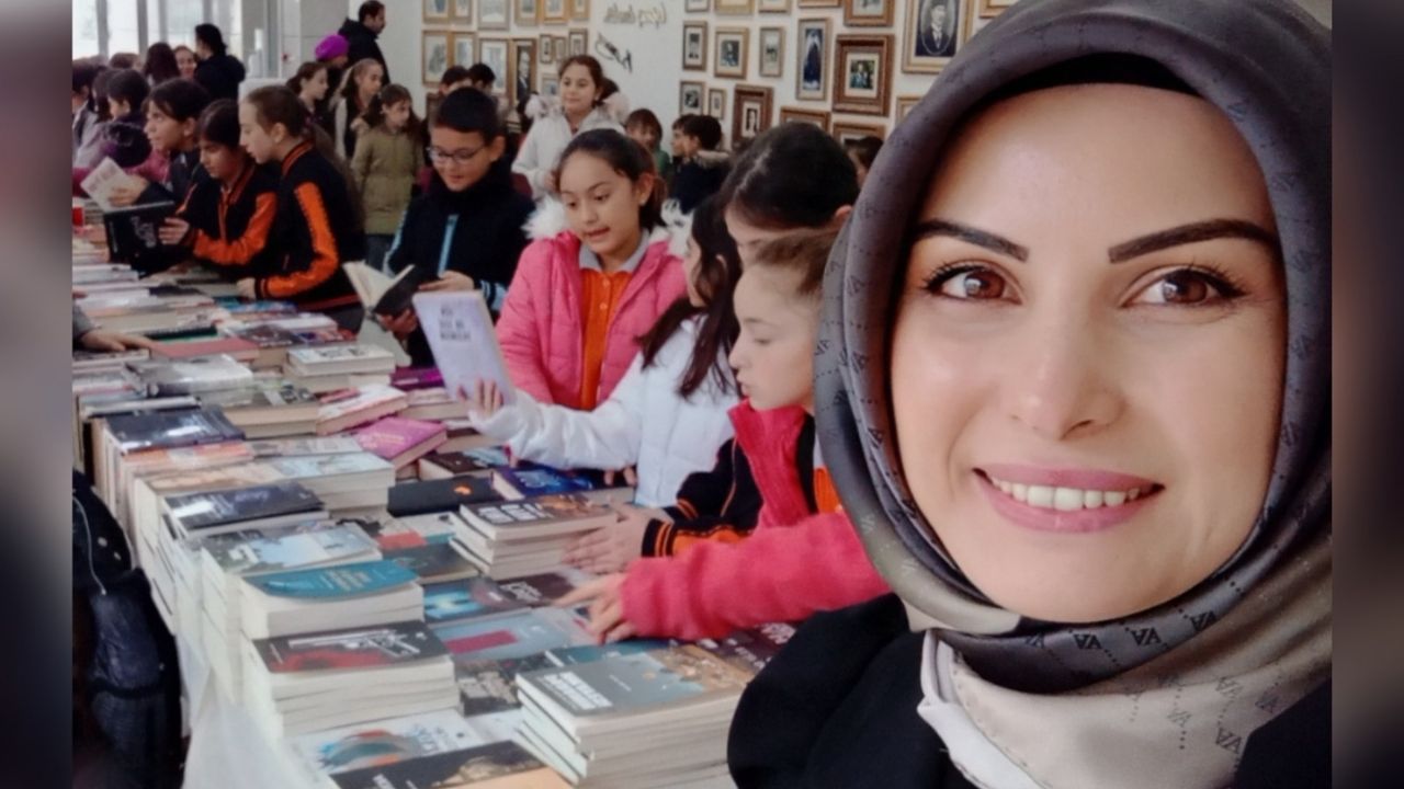 Taşköprülü Zeynep Yüksel’in Yeni Kitabı ‘Hayatım Sandığım’ Ruhunuza Aynalık Edecek (4)