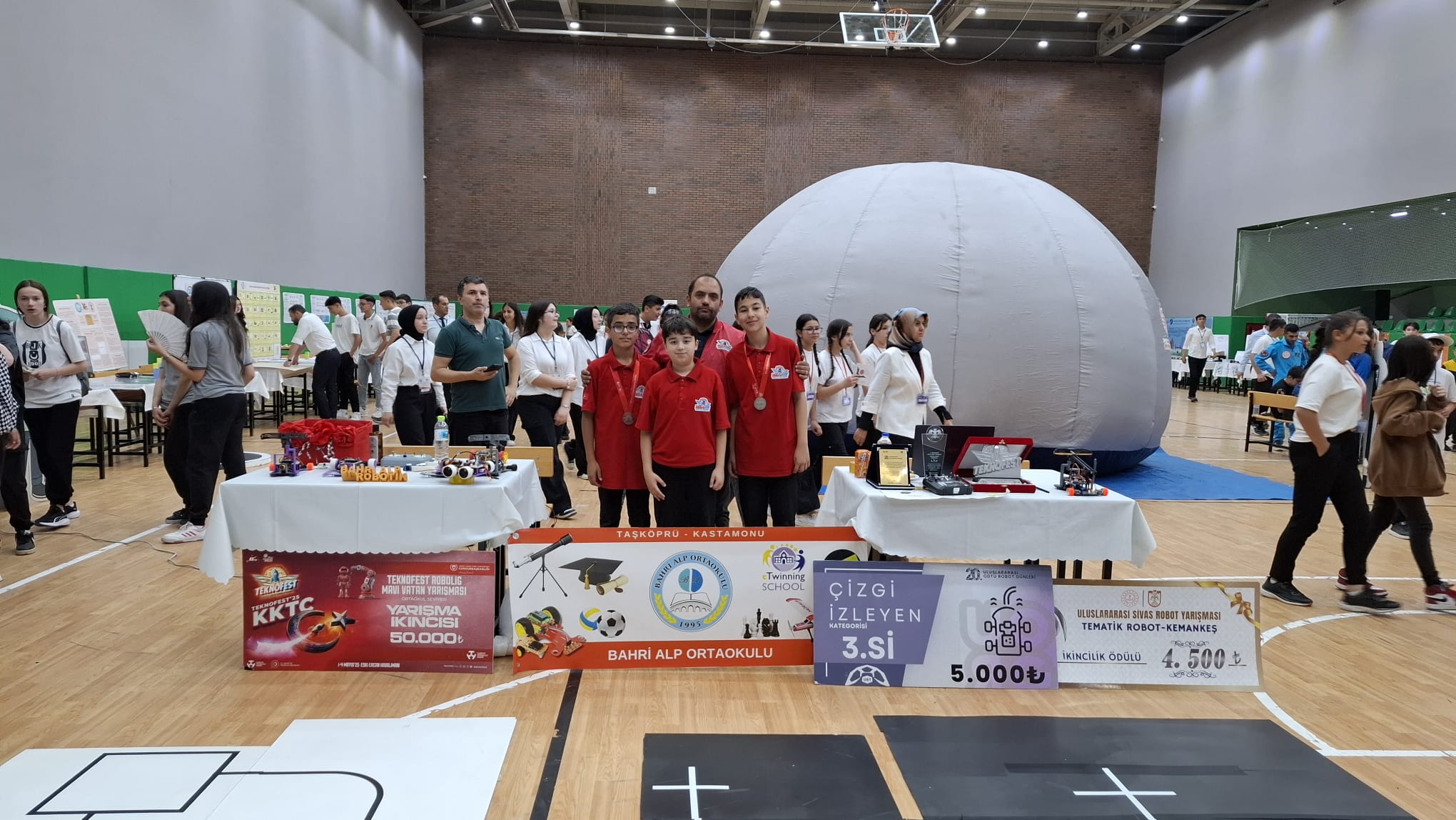Bahri Alp Ortaokulu Robot Takımı Bi̇lfest’te Kastamonu’nun Gururu Oldular 2