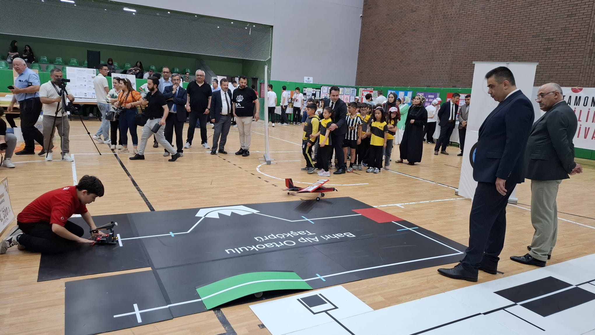 Bahri Alp Ortaokulu Robot Takımı Bi̇lfest’te Kastamonu’nun Gururu Oldular-3