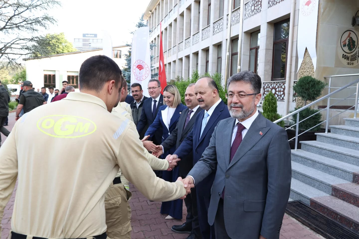 Bakan Yumaklı, Kastamonu’da Orman Kahramanlarıyla Bayramlaştı! 1