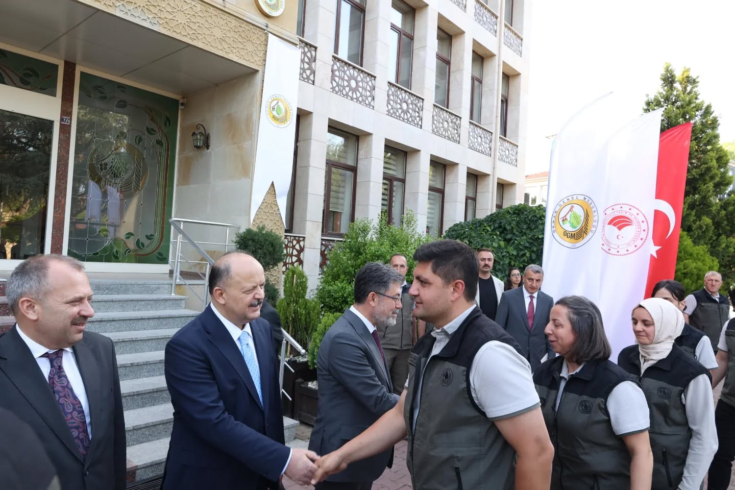 Bakan Yumaklı, Kastamonu’da Orman Kahramanlarıyla Bayramlaştı! 2