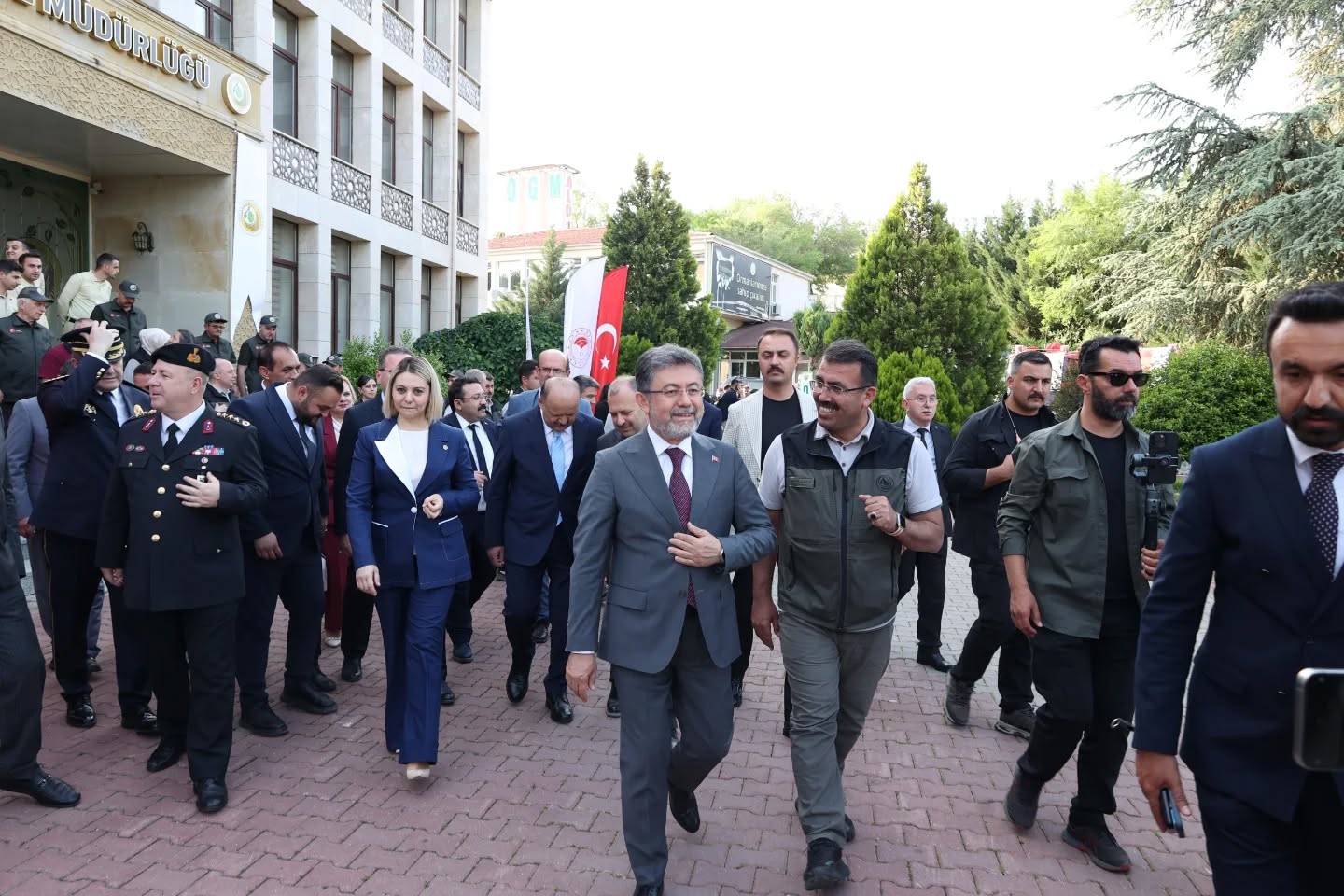 Bakan Yumaklı, Kastamonu’da Orman Kahramanlarıyla Bayramlaştı! 6