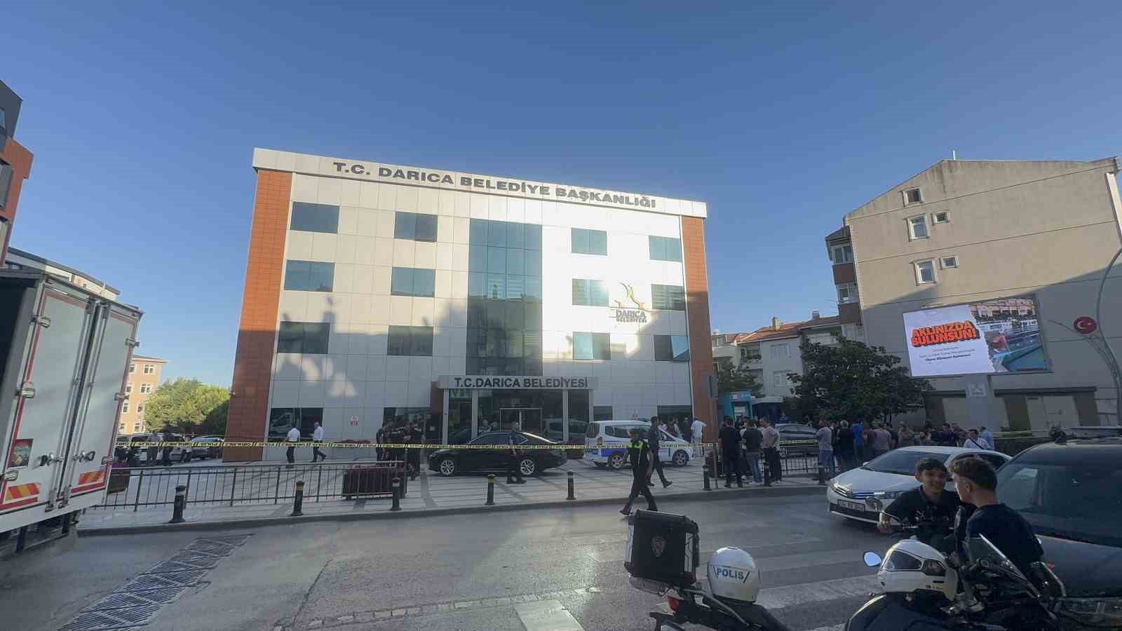 Belediyede Zabıta Personeli Kendini Vurdu Kastamonulu Belediye Başkanı Da Yaralandı! 2-3
