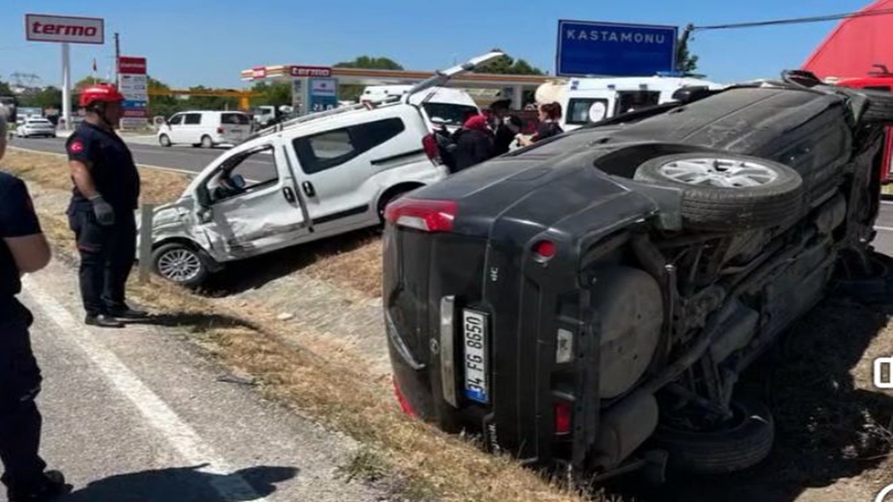 Kastamonu Feci Kaza Yaralılar Var (3)
