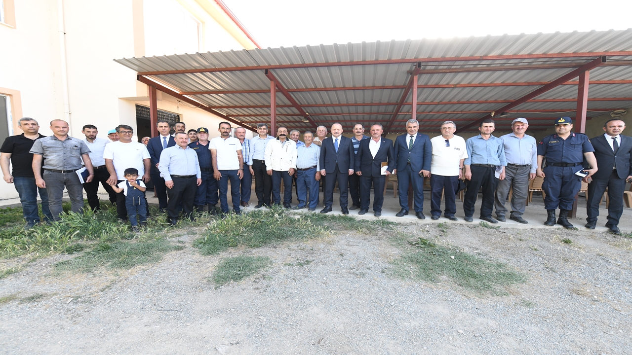 Kastamonu Vali Dallı Köy Ziyaret (2)