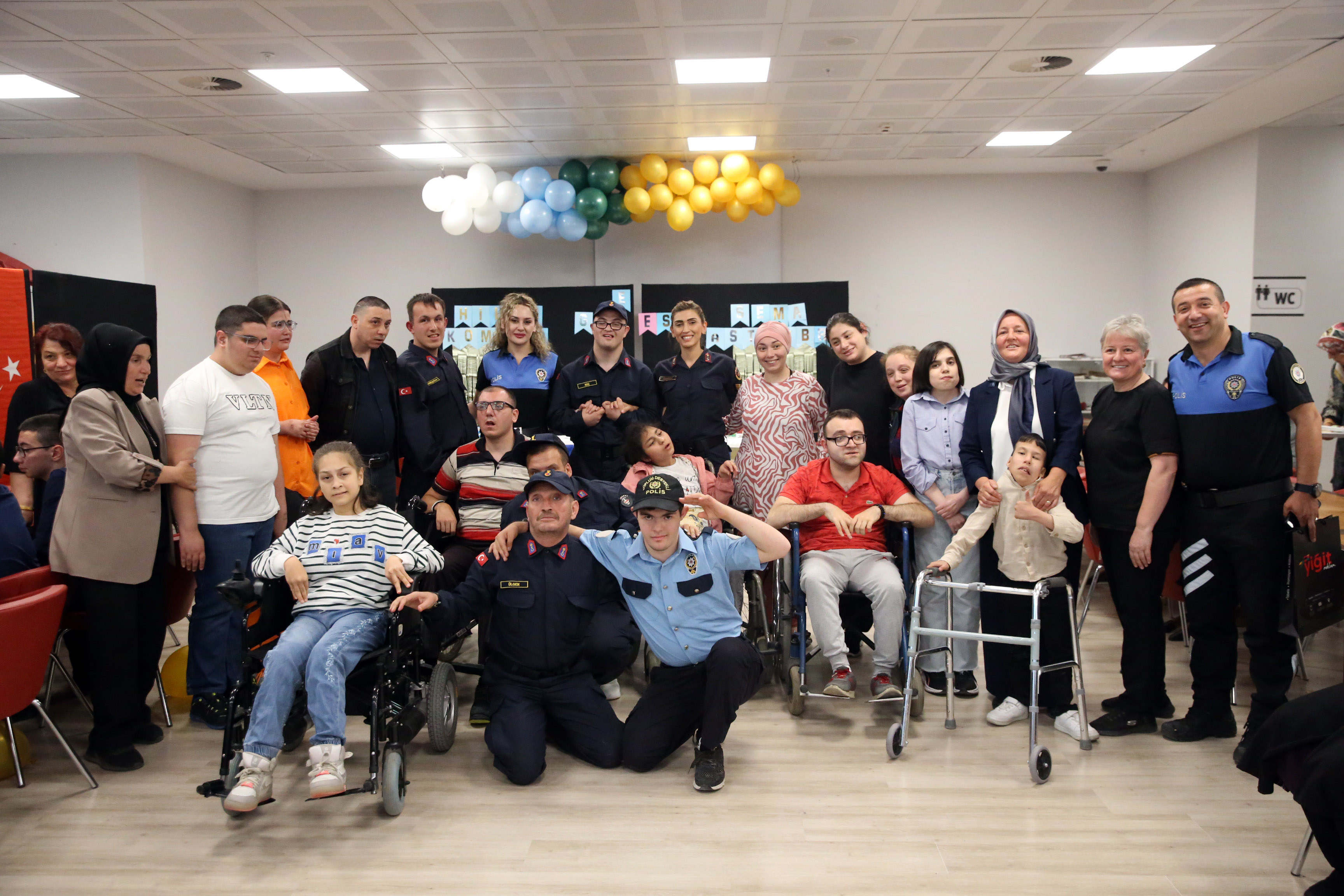 Kastamonu'da Görev Yapıyorlardı Tayini Çıkan Polis Ve Jandarmaya 'Özel' Veda! 4