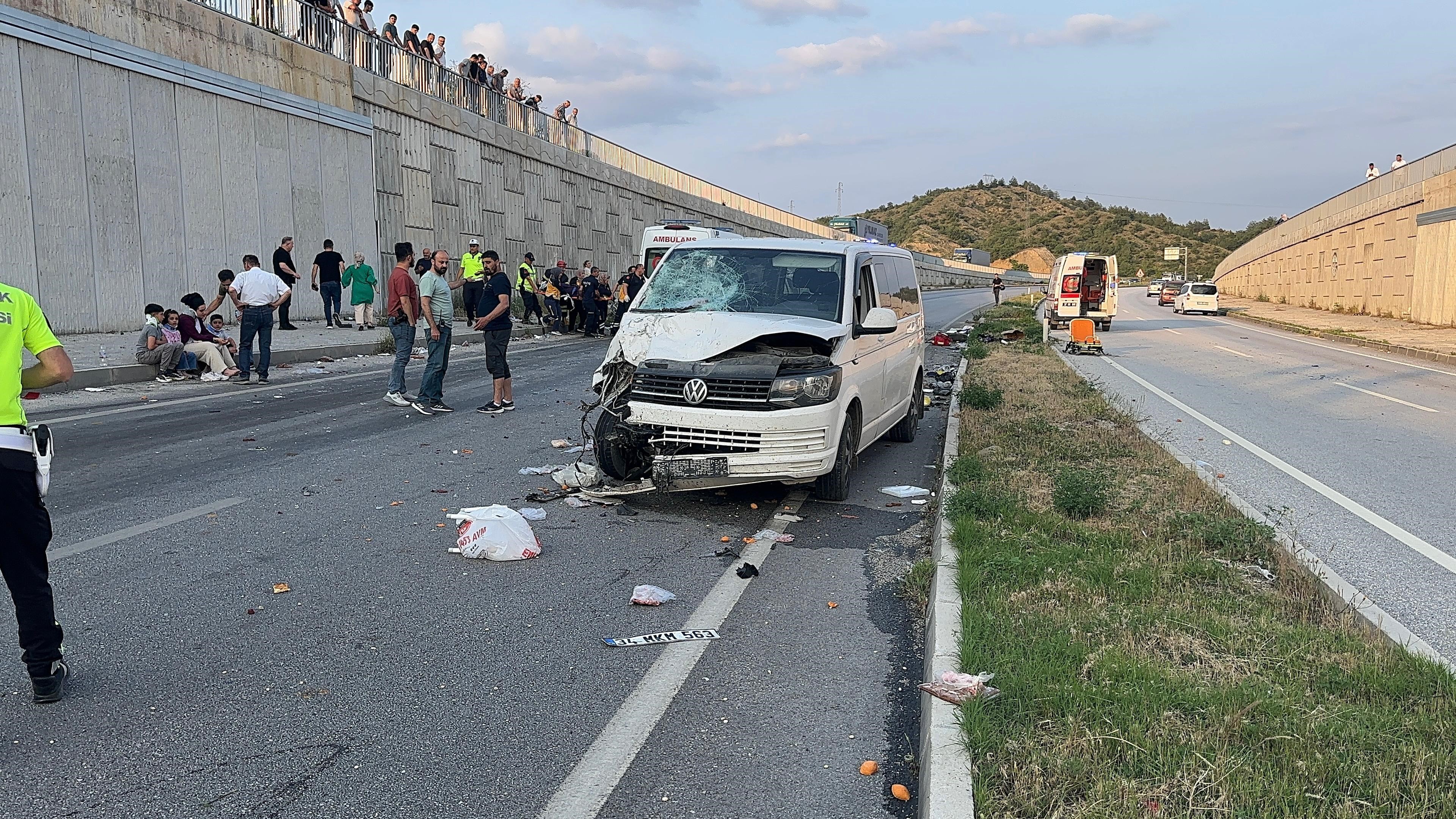 Kastamonu'daki Zincirleme Kazada Detaylar Belli Oldu 4'Ü Çocuk 9 Yaralı! 2