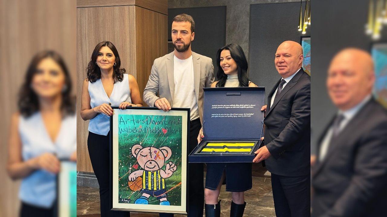 Kastamonulu Ressam Aslı Sayan’ın Eserleri Euroleague Şampiyonlarının Koleksiyonunda (3)