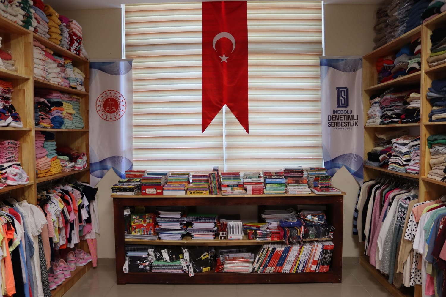 Kastamonu'nun Ilçe Adliyesinde Sosyal Market Açıldı Taşköprülü Başkan Da Katıldı 1