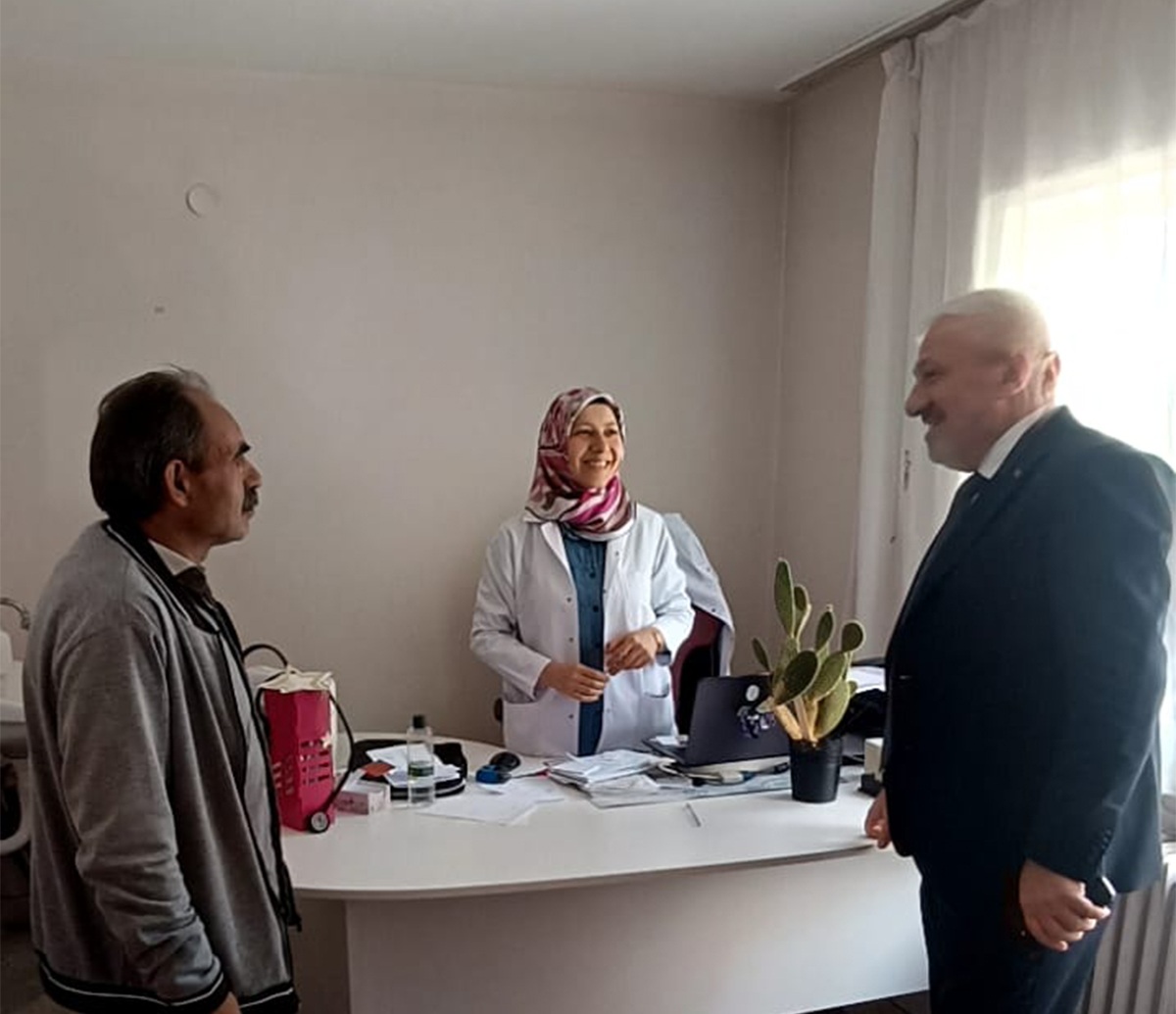 Kastamonu'nun Ilçe Hastanesinde Incelemelerde Bulundu 1