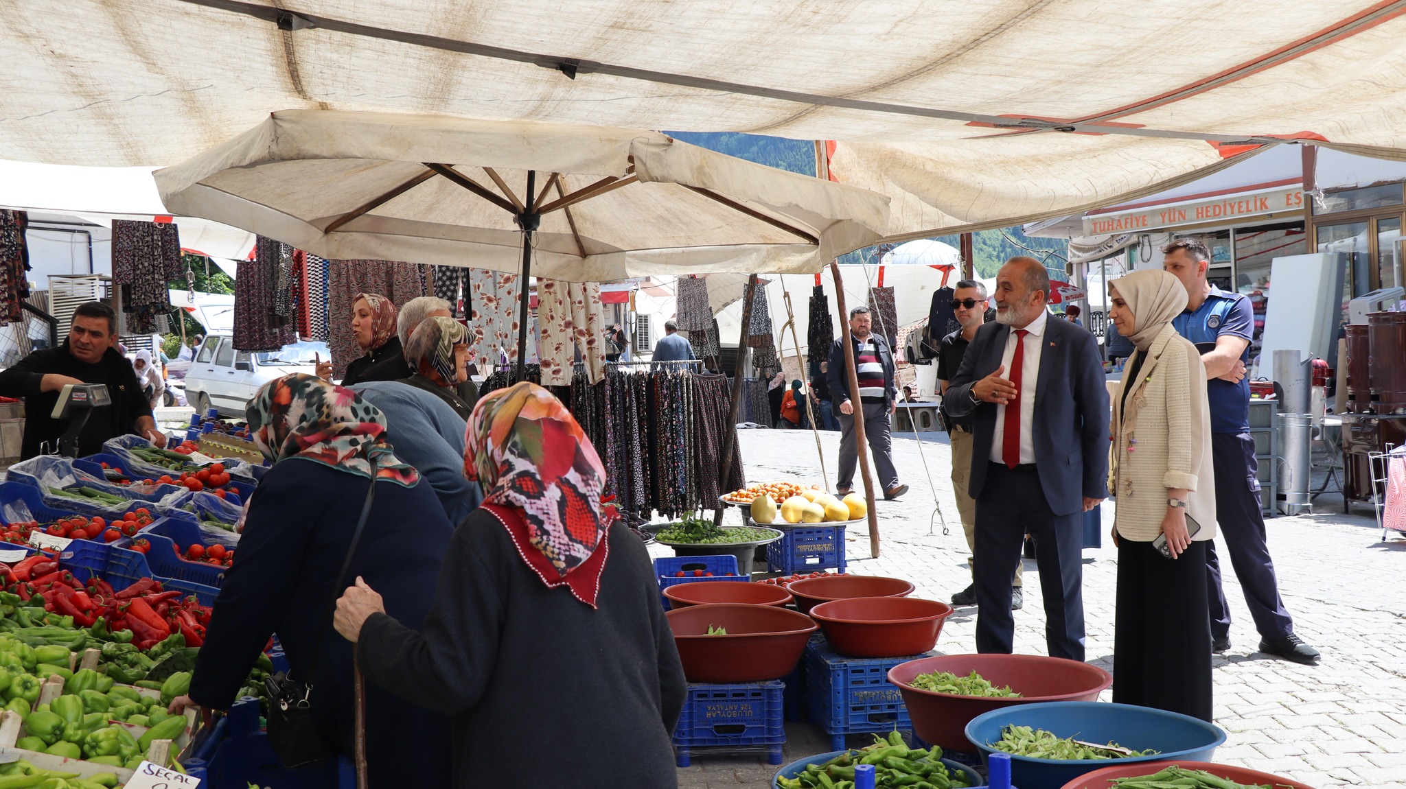 Kastamonu'nun İlçesinde Kaymakam Zübeyde Aslan'dan Esnafa Ziyaret 3