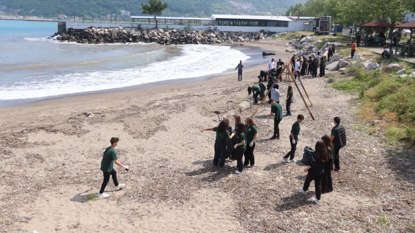 Kastamonu'nun Ilçesinde Öğrenciler Ve Vatandaşlar Doğa Için Buluştu 1