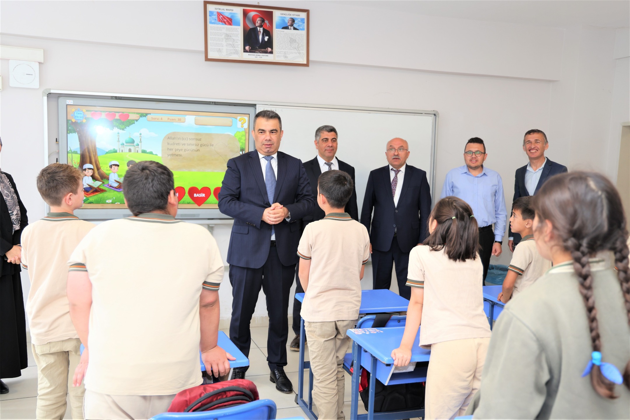 Kastamonu'nun Ilçesinde Öğrencilerle Buluştu 'Bu Yıllar Çok Kıymetli Bir Zaman Dilimidir' 2