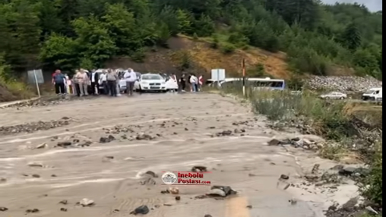 Küre Karayolu Ulaşıma Kapandı (1)