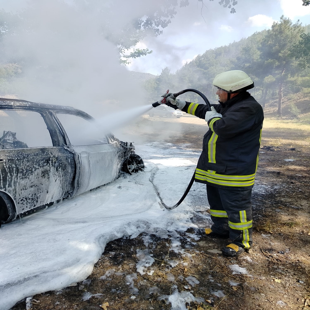 Osmancık Otomobil Cip Yangını (3)