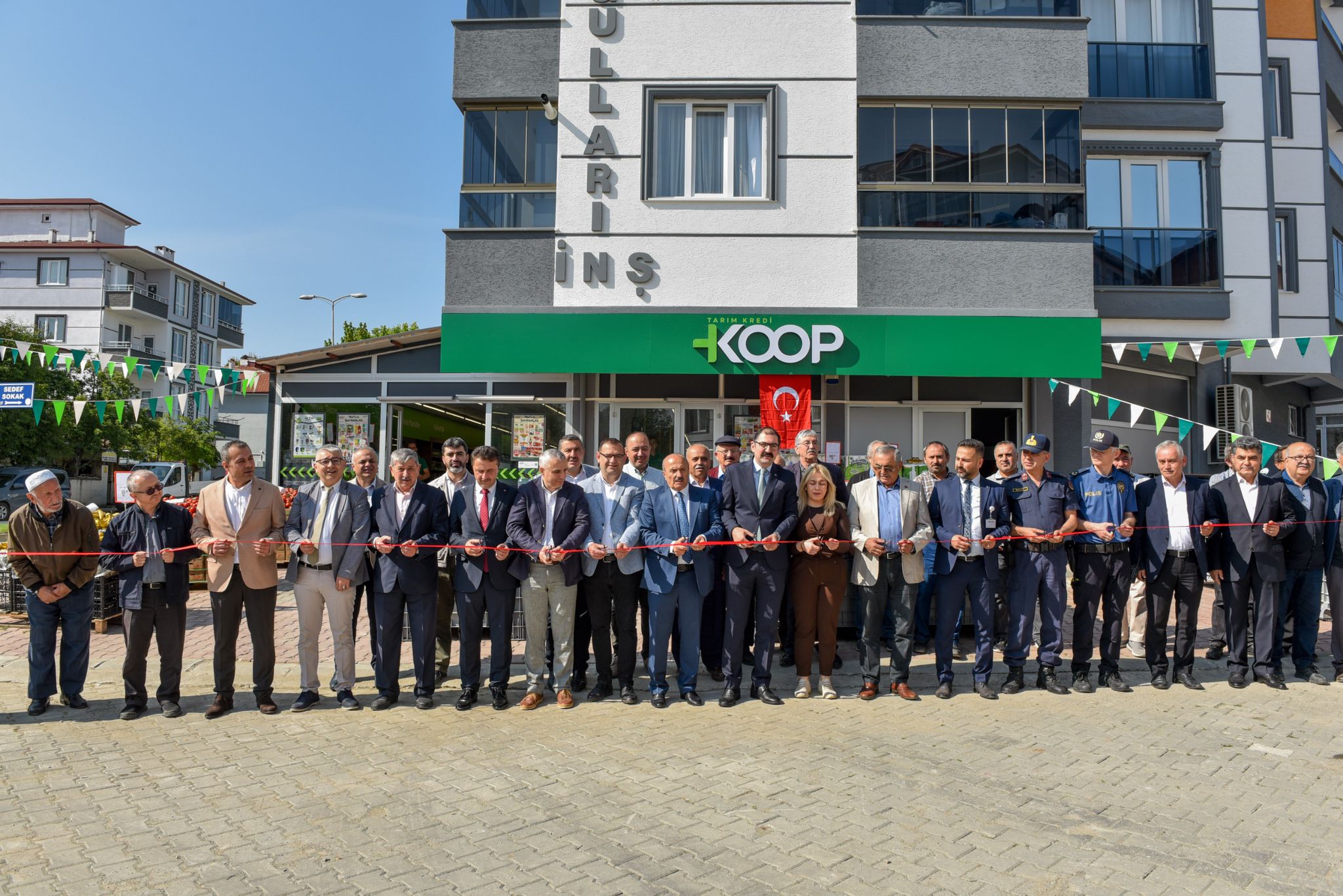 Taşköprü'de Tarım Kredi Kooperatifi Marketi Hizmete Girdi